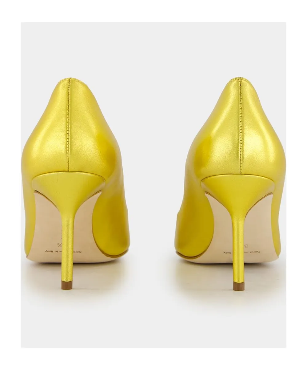 Tora Slip-On Pumps