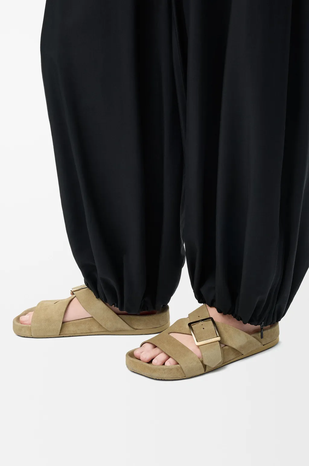 Ease Buckle Slide In Suede
