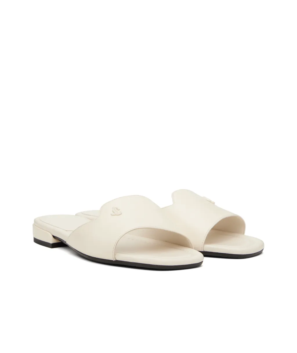 Dina Slippers
