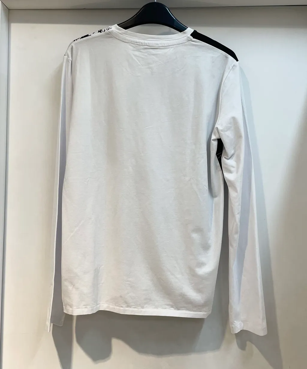 Long-Sleeved T-Shirt