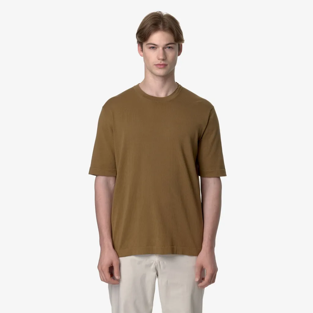 T-Shirt With Round Neck And Short Sleeves