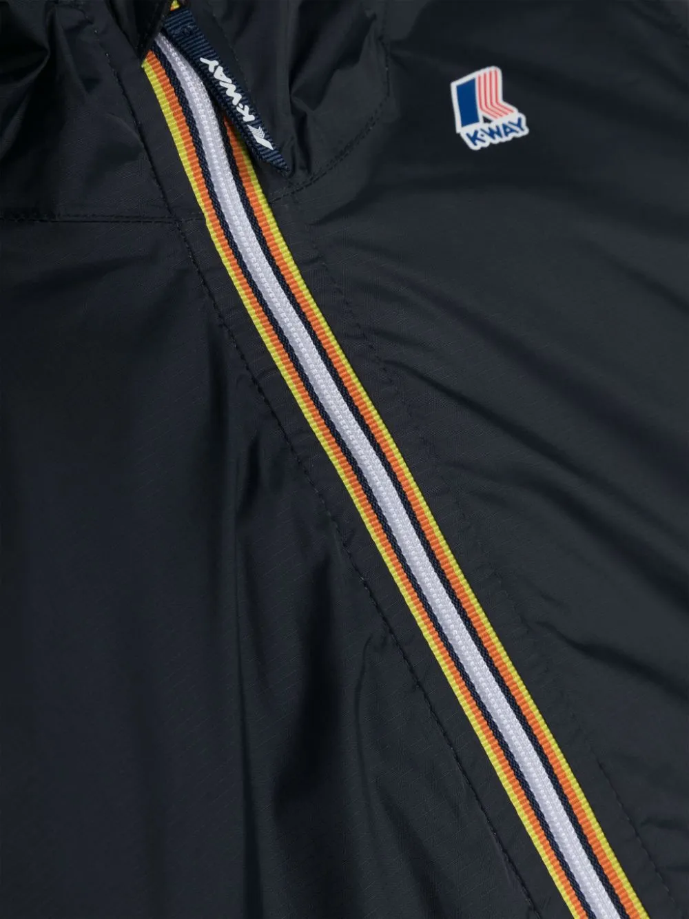 Long-Sleeved Hooded Jacket