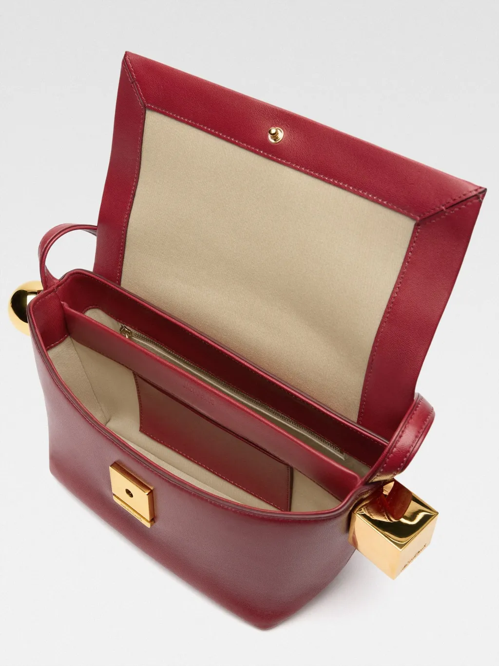 Le Rond Carré Logo Detailed Shoulder Bag