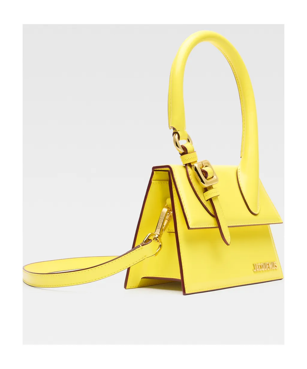 Le Chiquito Moyen Boucle Signature Buckled Handbag