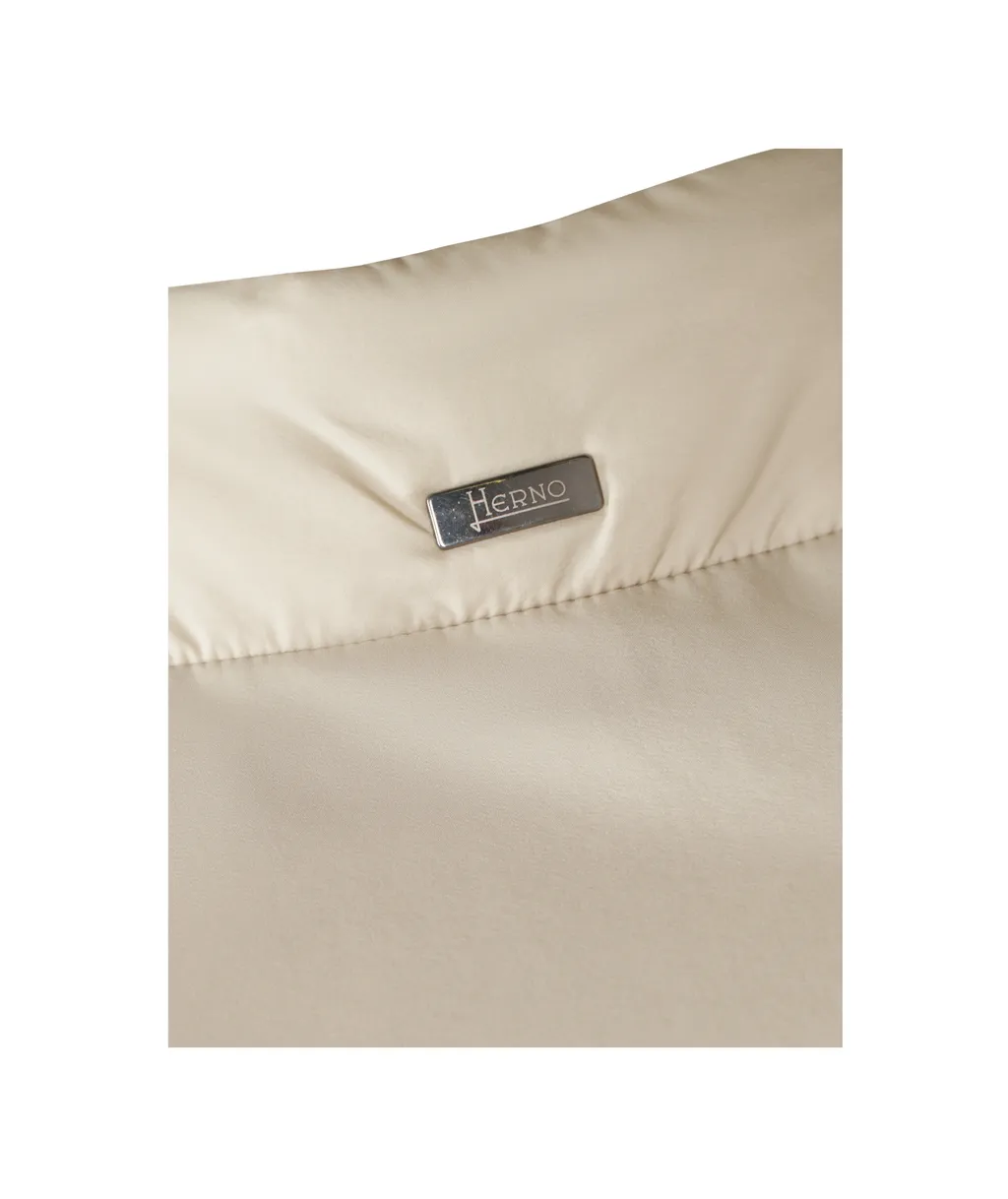 Zip-Up Sleeveless Gilet