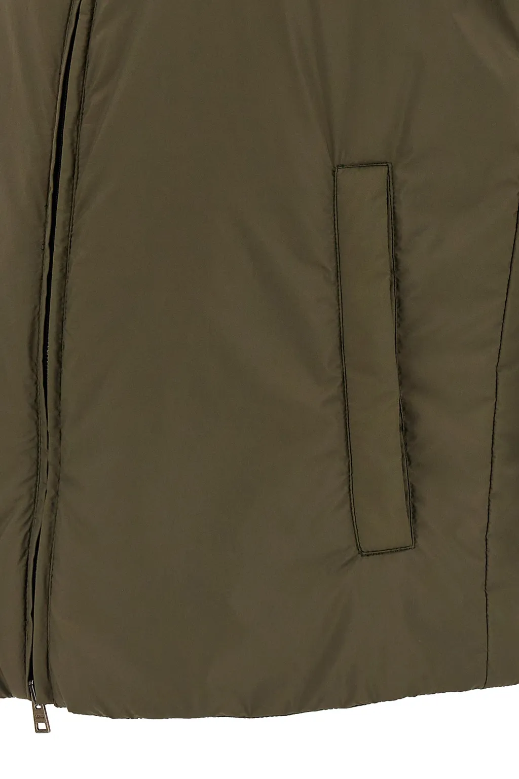 Zip-Up Sleeveless Gilet