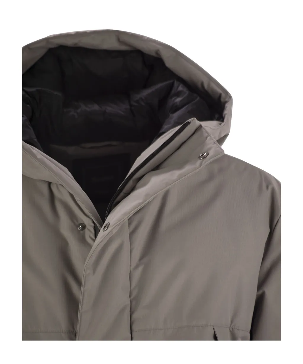Long-Sleeved Hooded Jacket