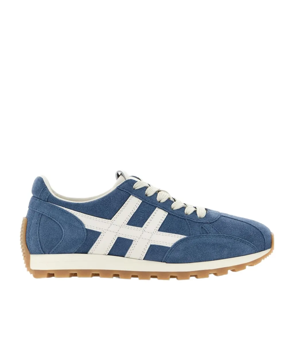 Logo Patch Low-Top Sneakers