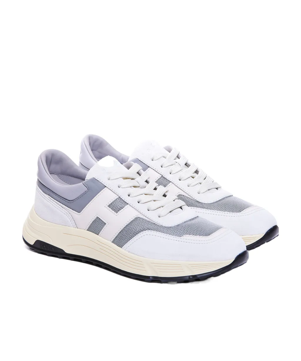 Hyperlight Lace-Up Sneakers