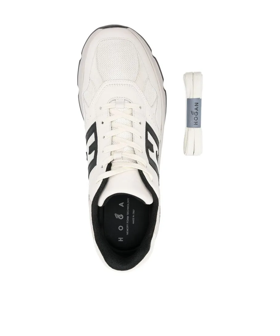 Hyperlight Lace-Up Sneakers