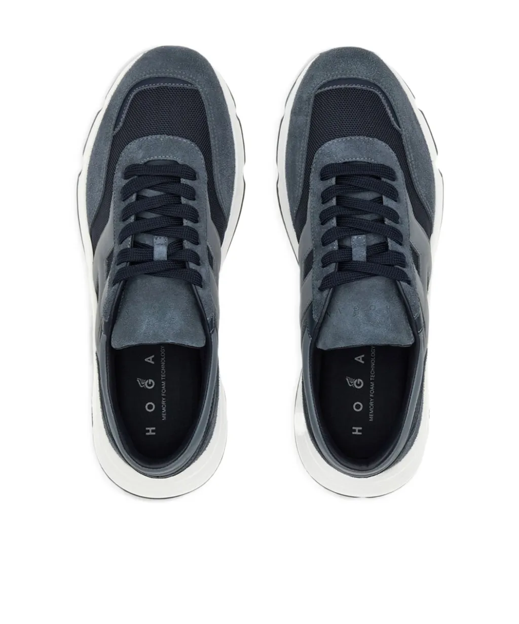 Hyperlight Lace-Up Sneakers