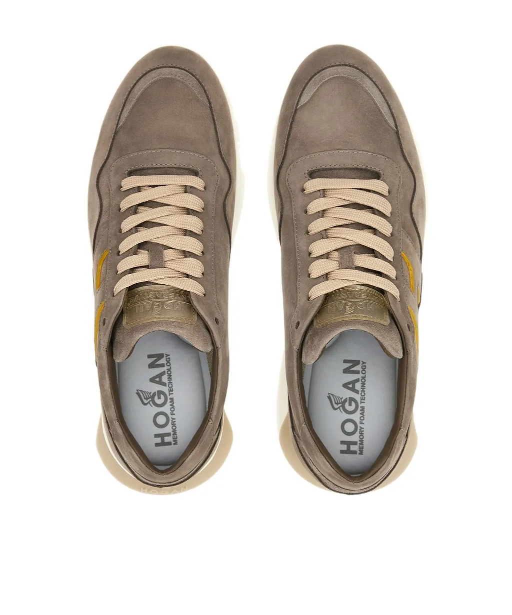 Interactive 3 Low-Top Sneakers