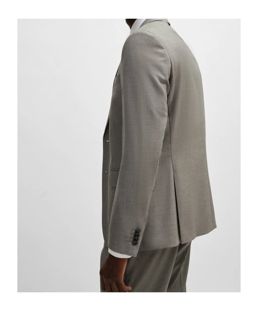 Long-Sleeved Suit