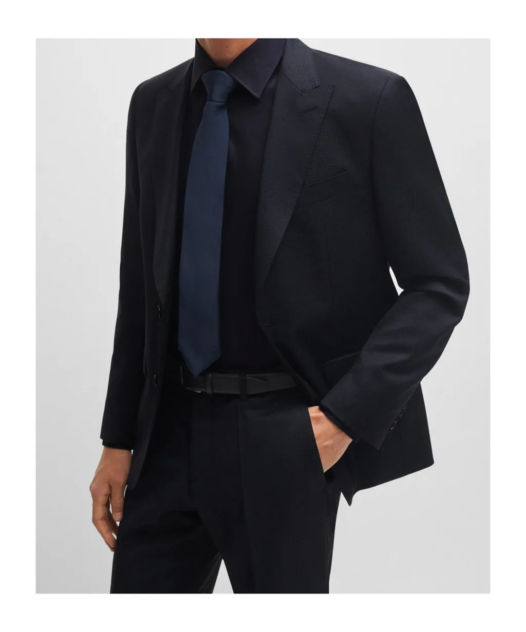 Single-Breasted Virgin Wool Suit