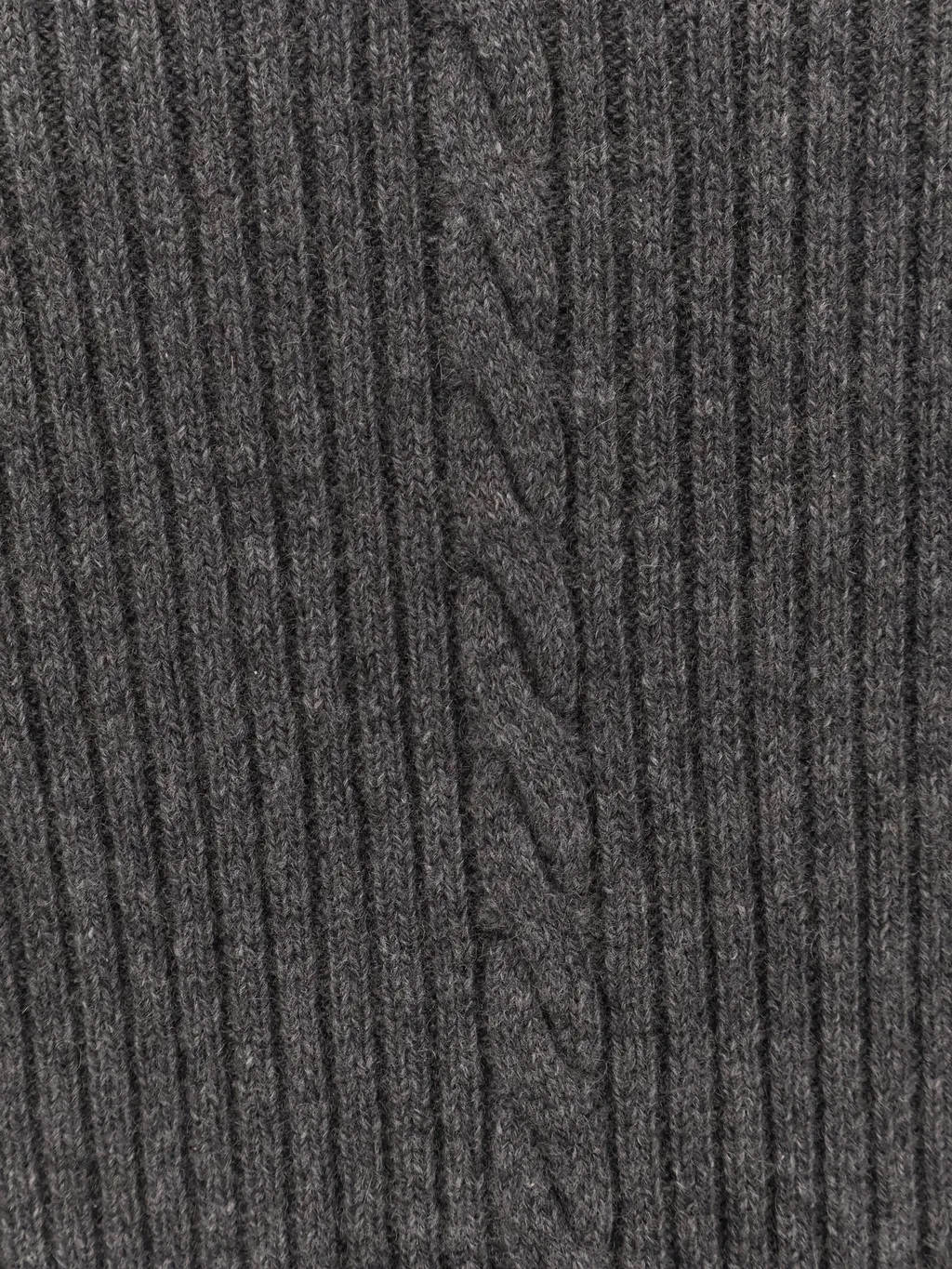 Cable Knit V-Neck Knitwear