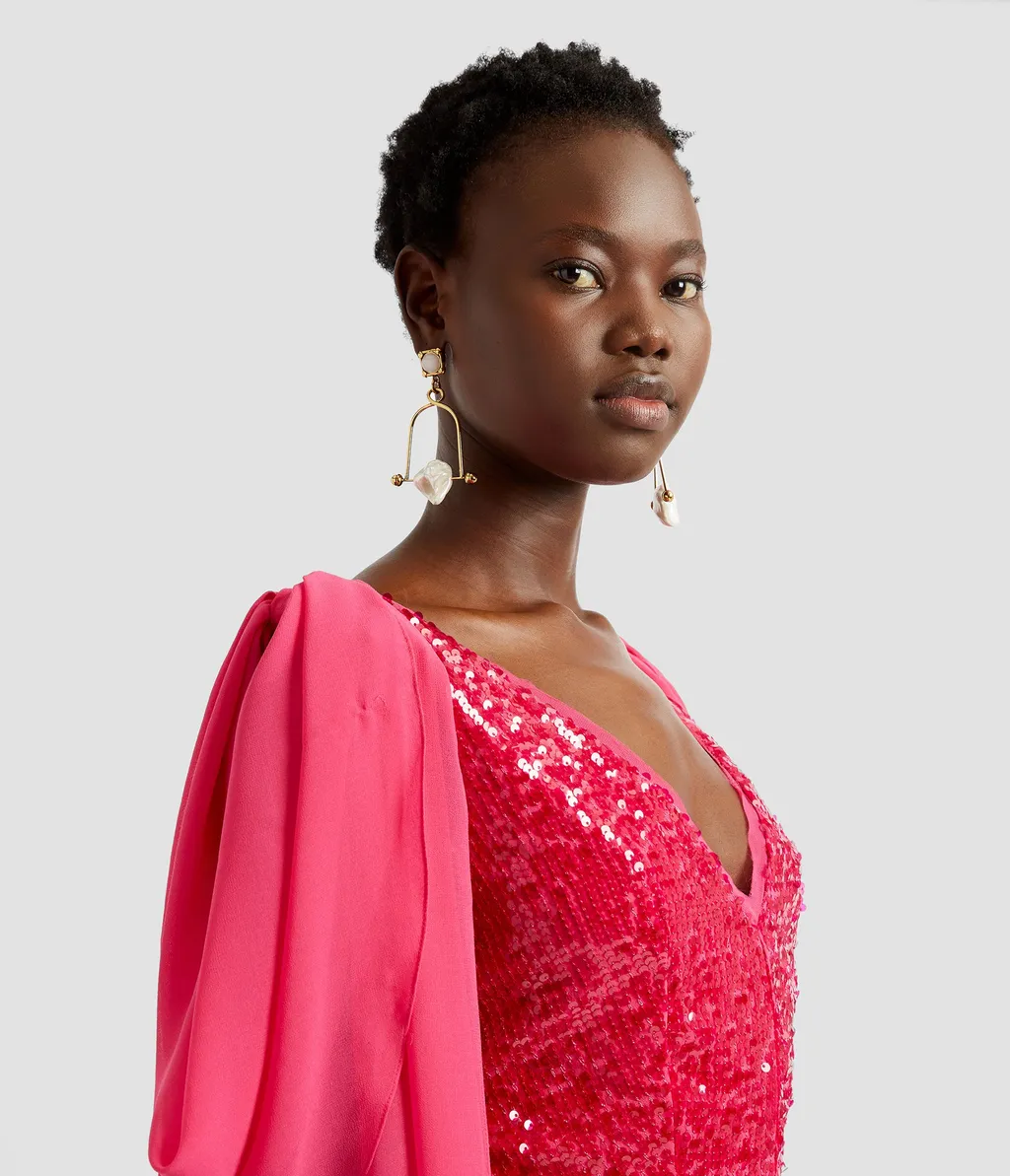 V-Neck Shoulder-Hanging Detail Dress