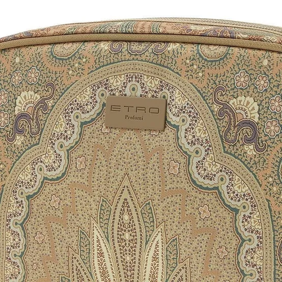 Zipper Clutch