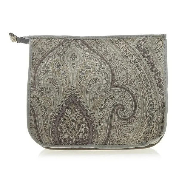 Zipper Clutch