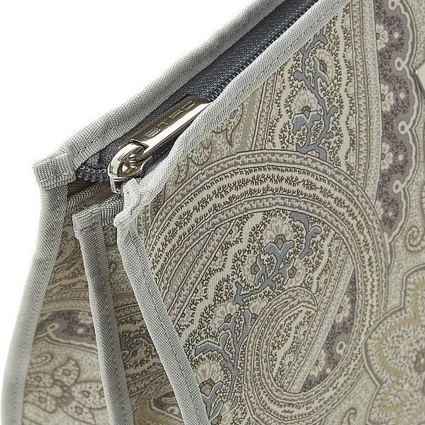 Zipper Clutch