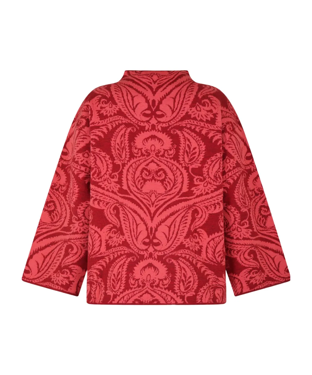 Long-Sleeved Pullover