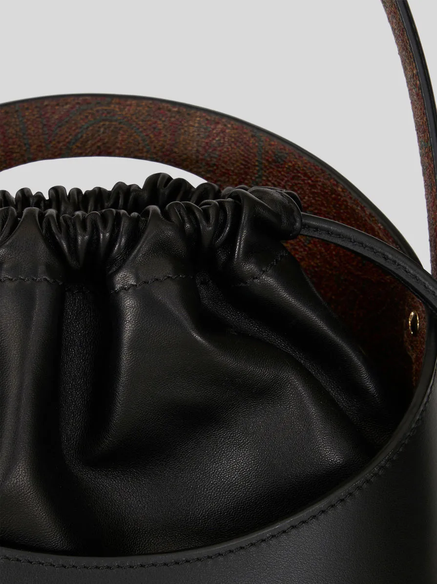 Drawstring Saturno Bucket Bag