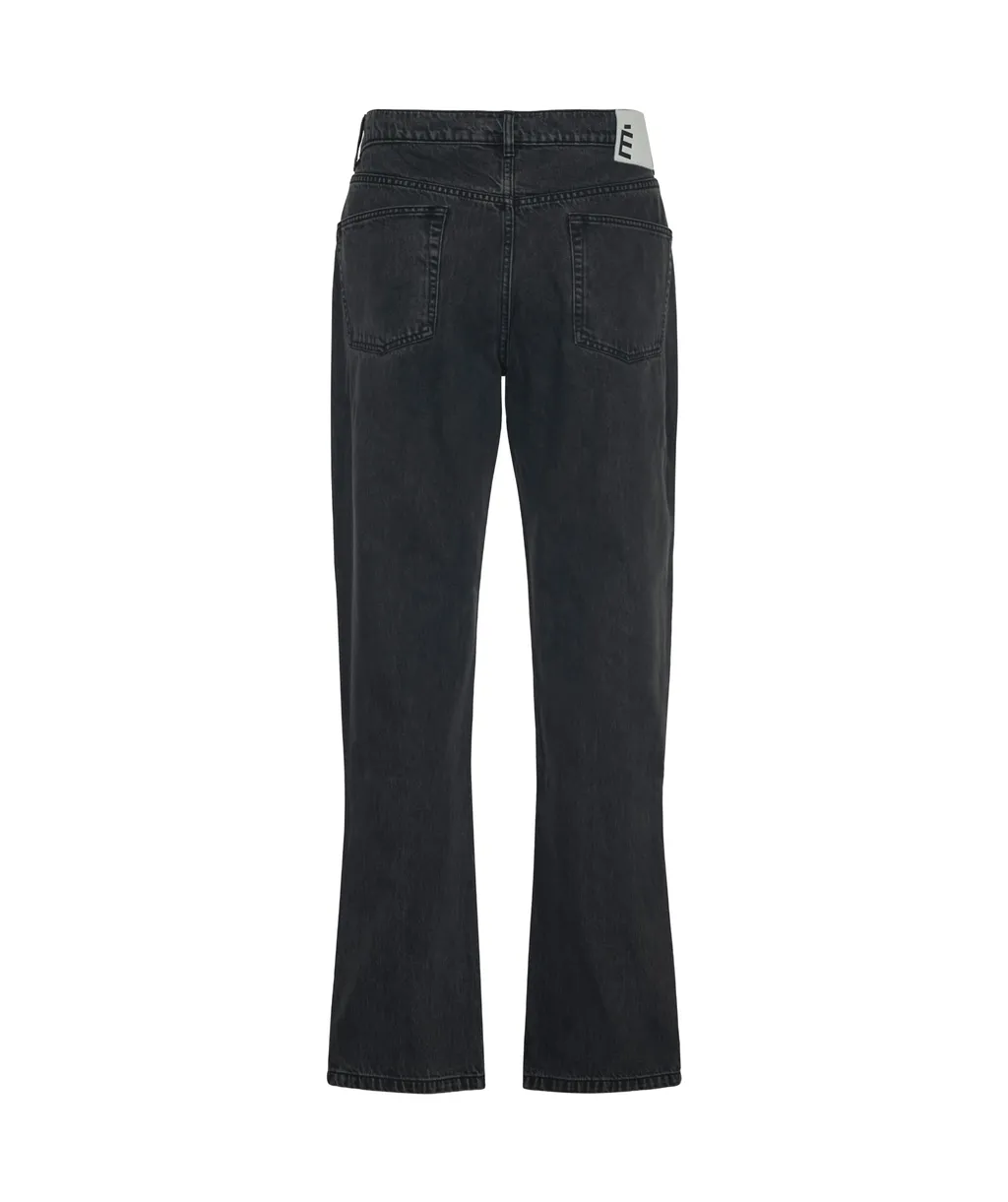 Belt-Loop Jeans