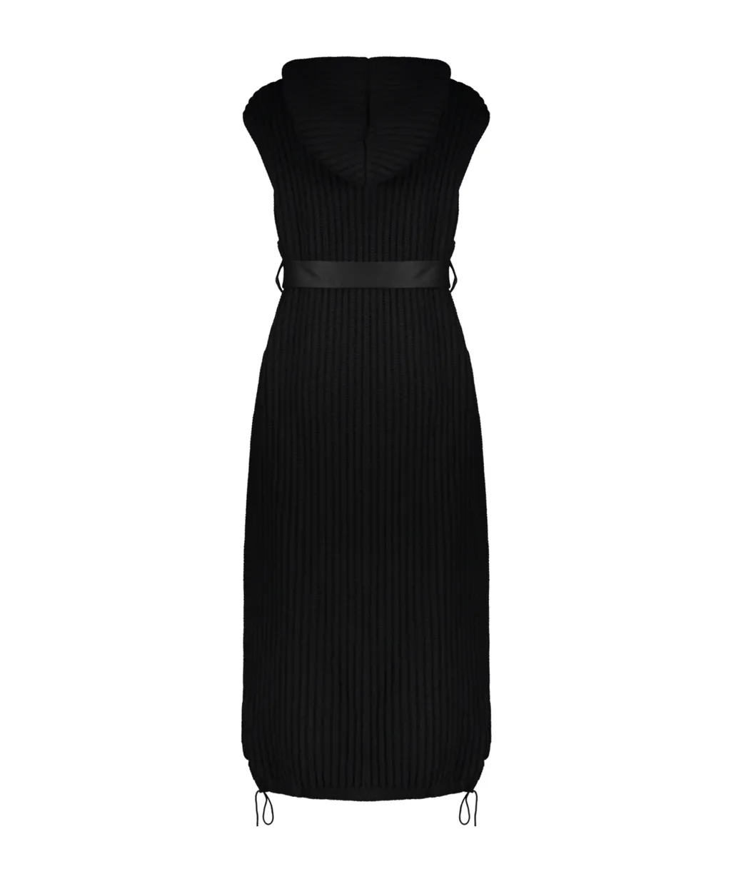 Sleeveless Coat