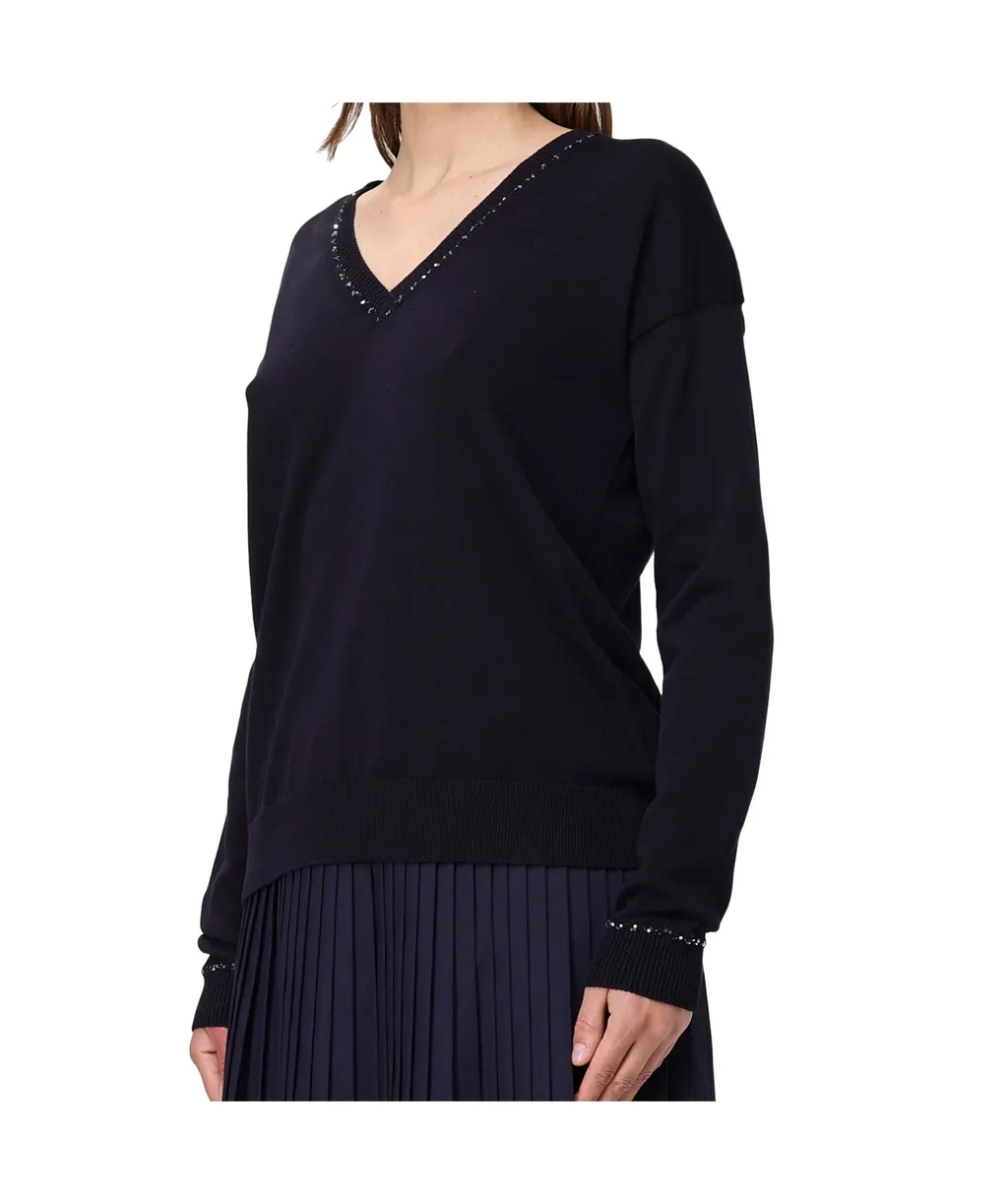 V-Neck Jumper