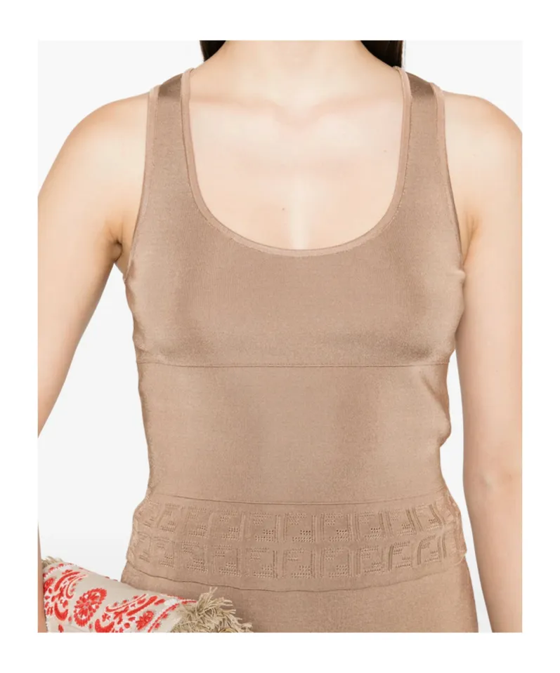 Sleeveless Vest