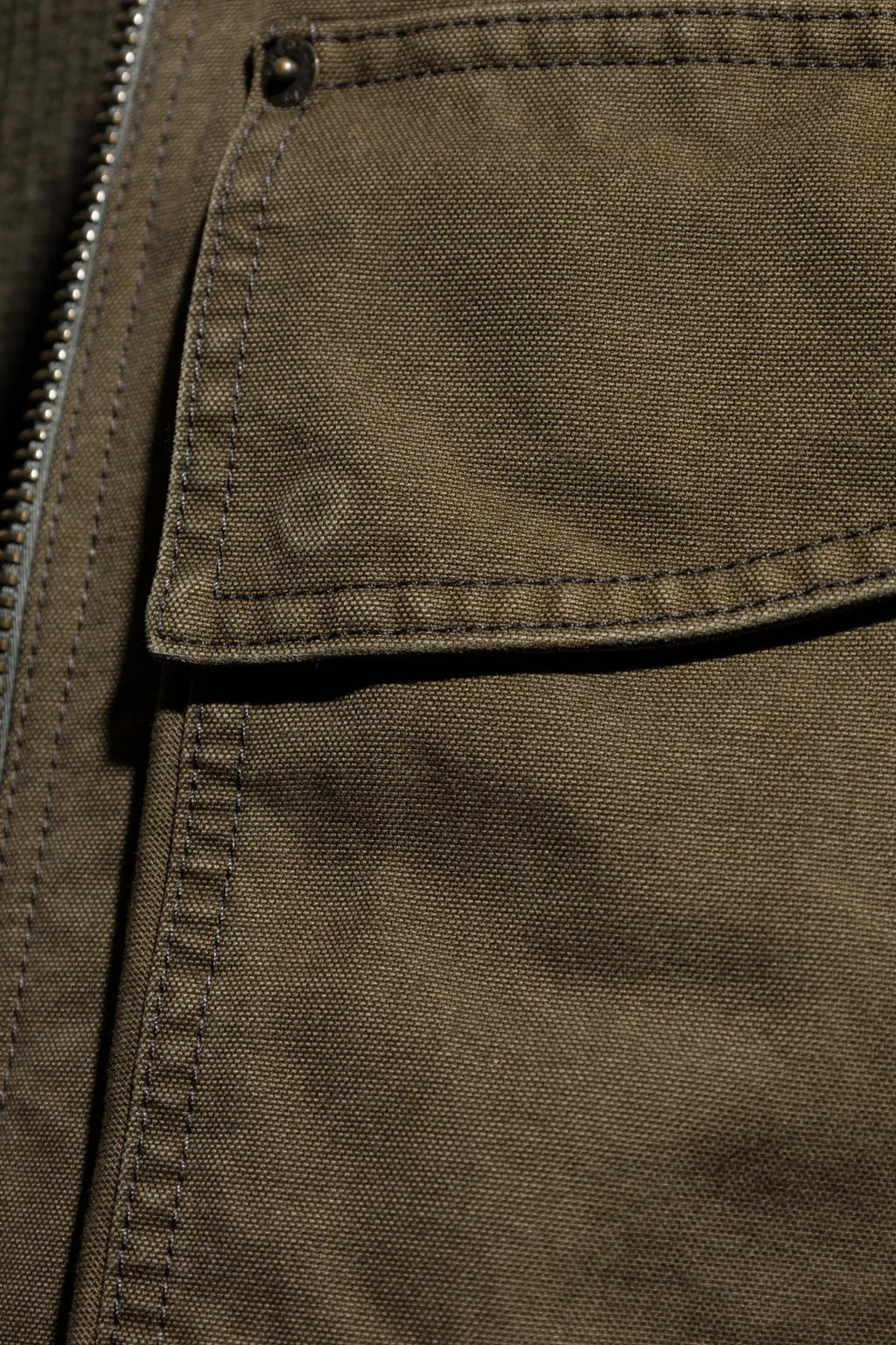 Logo-Embroidered Distressed Gilet