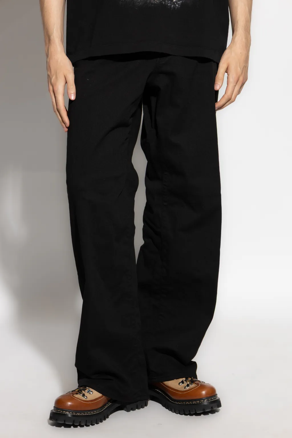 Straight Leg Loose Jeans