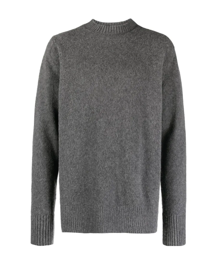 Round Neck Long-Sleeved Sweater