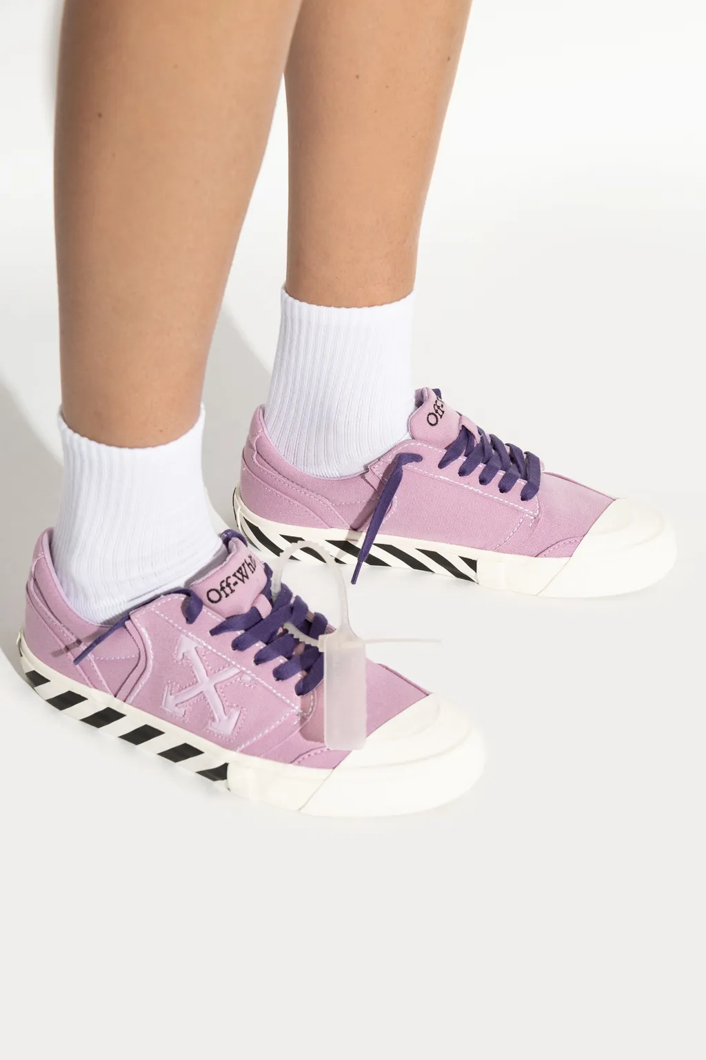 Round Toe Lace-Up Sneakers