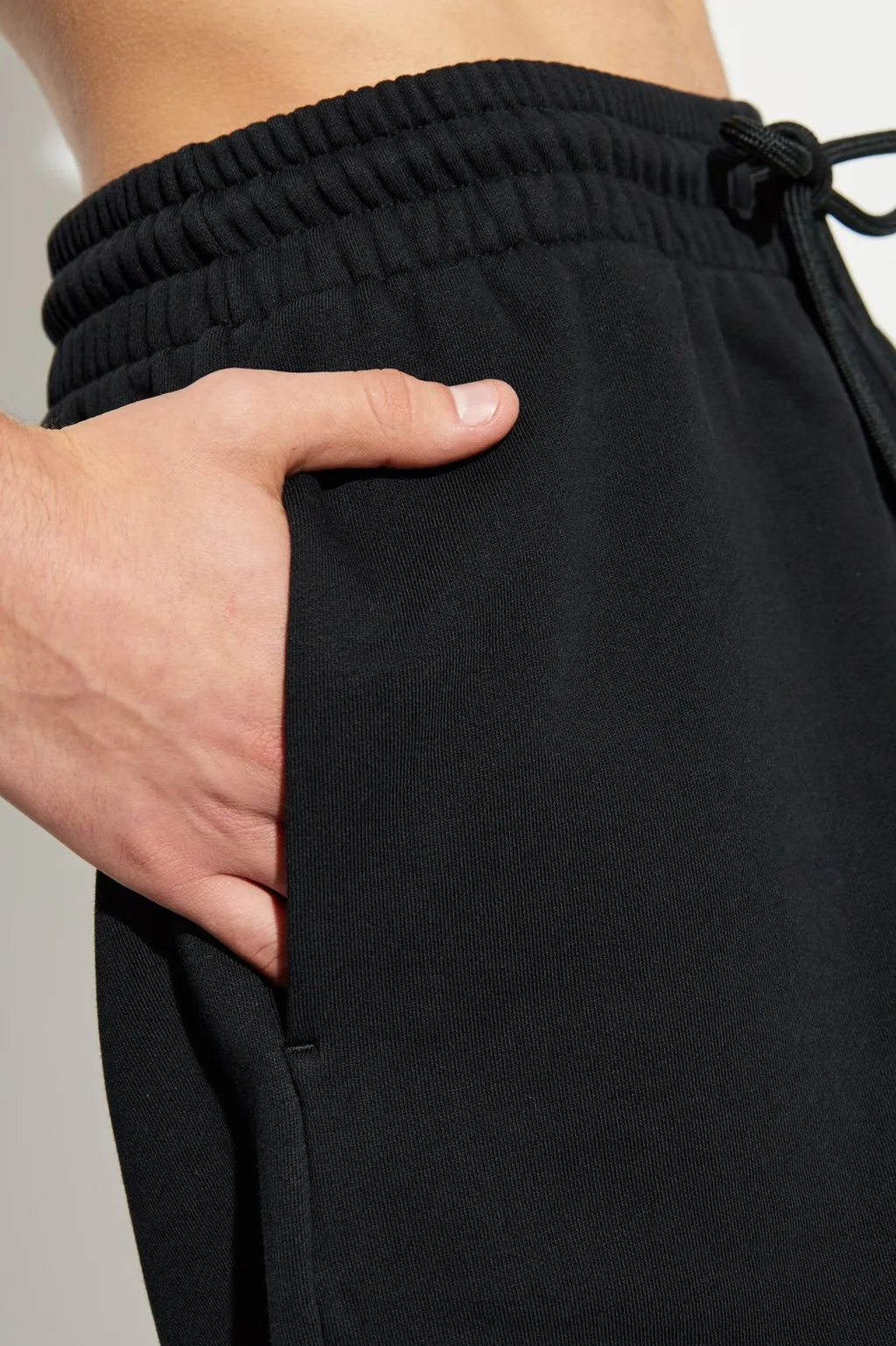 Arrows Printed Drawstring Shorts