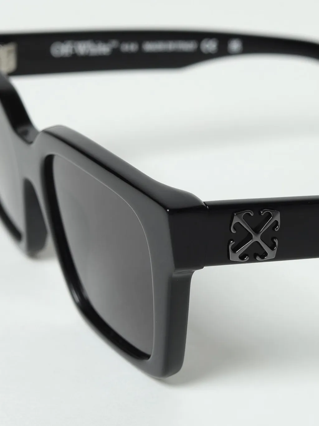 Full Frame Sunglasses