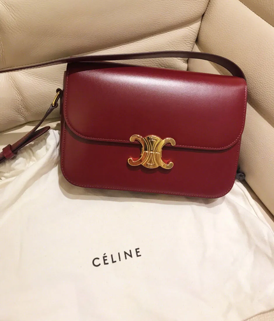 Classique Triomphe Bag In Shiny Calfskin