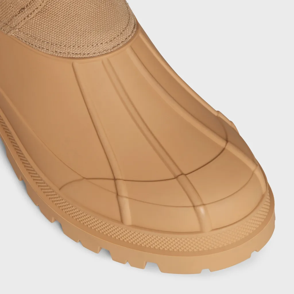 Riley Lace-Up Boot In Canvas