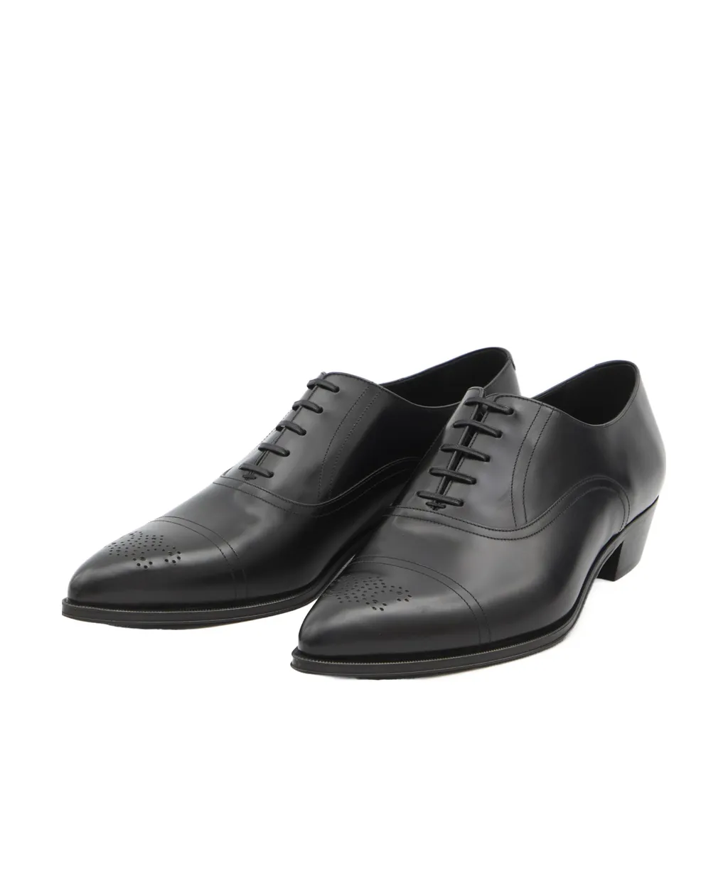 Jude Perforated Oxford In Polished Bull