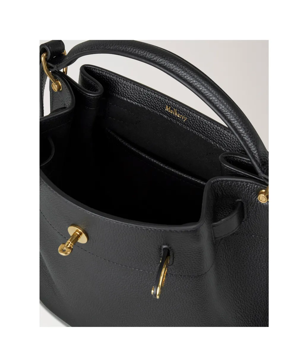Twist Lock Bucket Bag