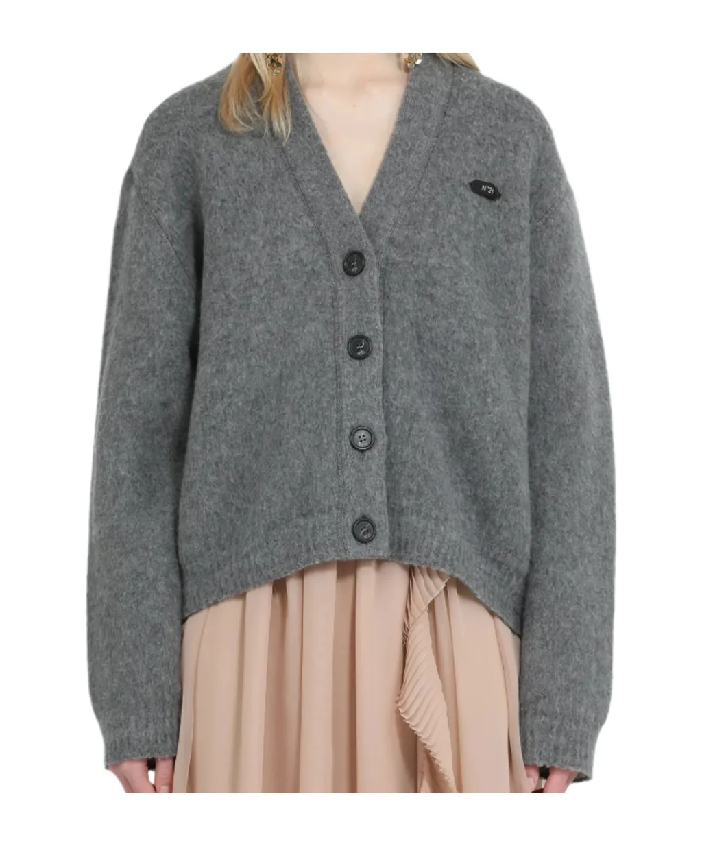 Button-Fastening Cardigan