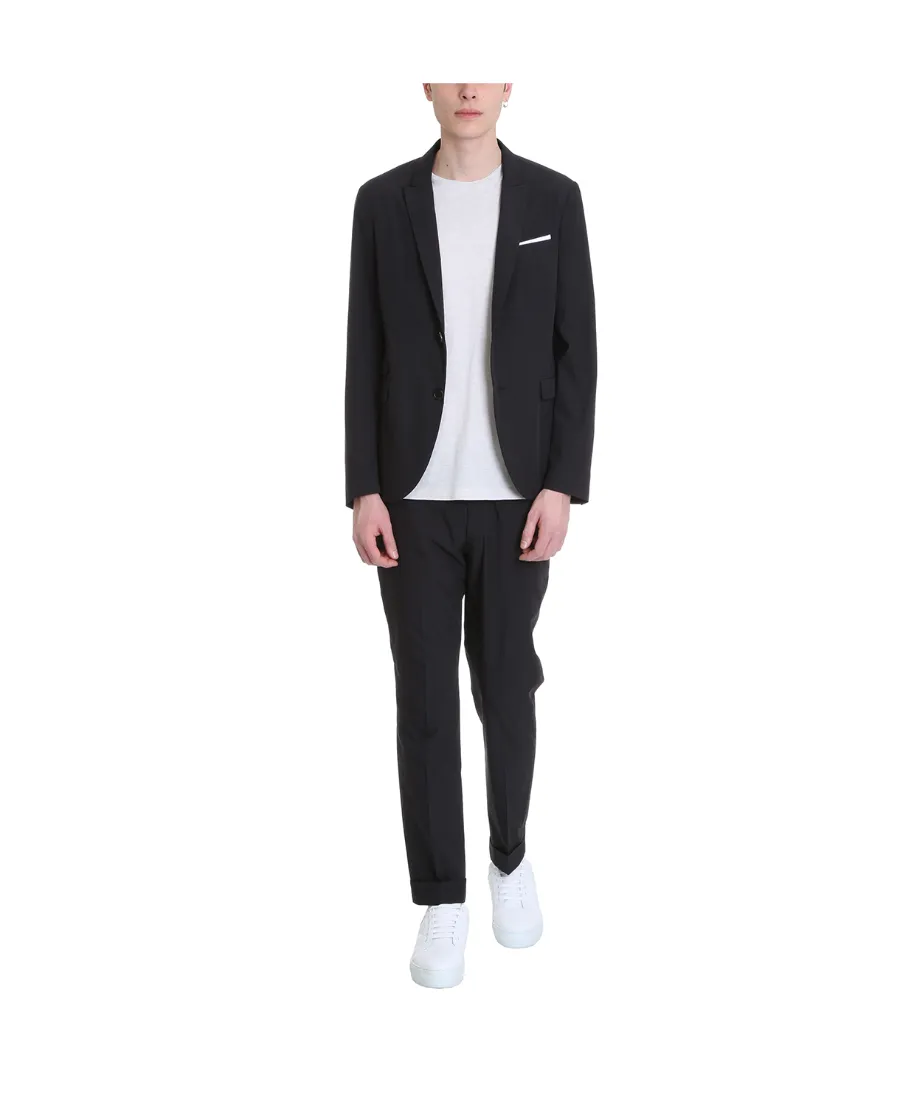 Suit