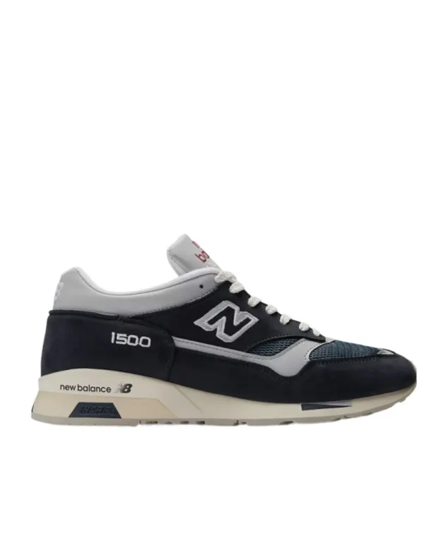 1500 Lace-Up Sneakers