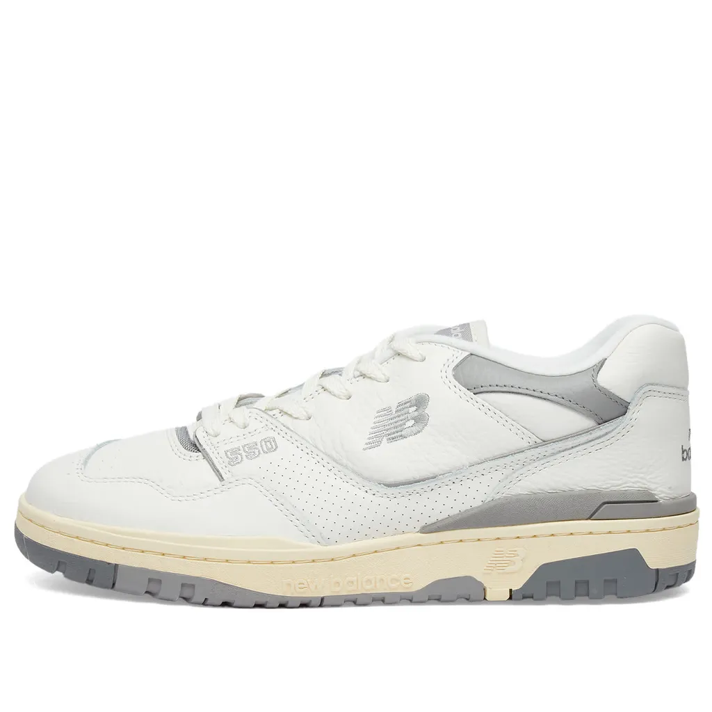 550 Lace-Up Sneakers