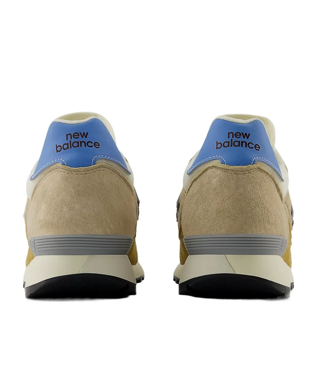 475 Lace-Up Sneakers
