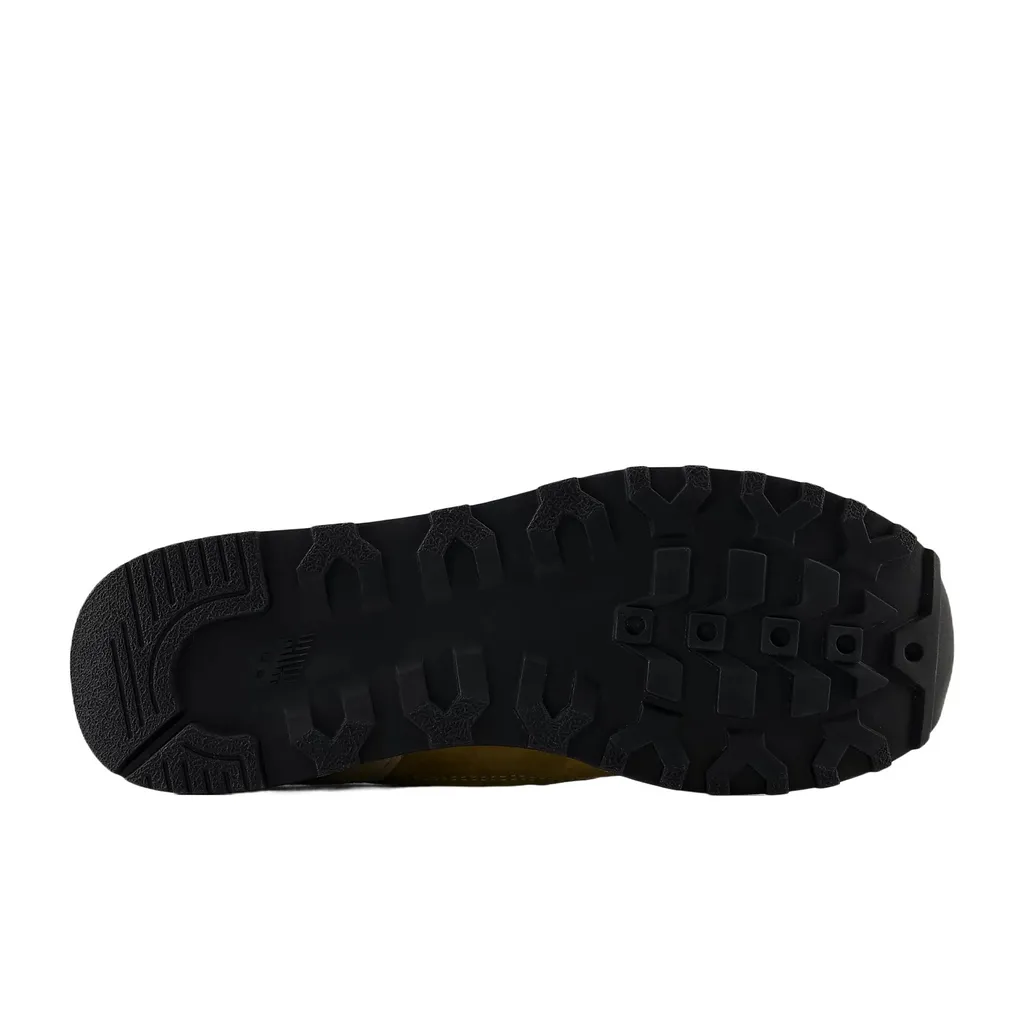 475 Lace-Up Sneakers