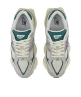 9060 Lace-Up Sneakers