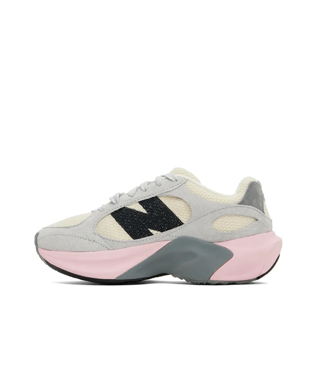 Round-Head Sneakers