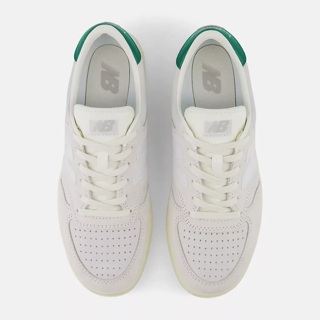 T500 Sneakers