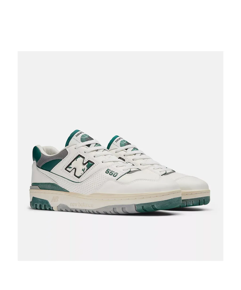 550 Lace-Up Sneakers