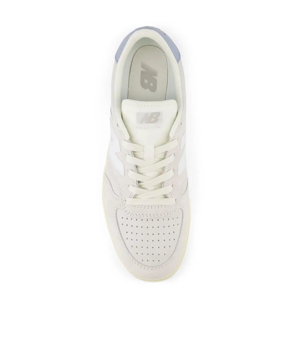 T500 Lace-Up Sneakers